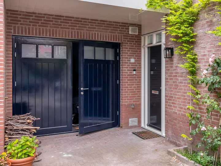 Garagedeur met glas