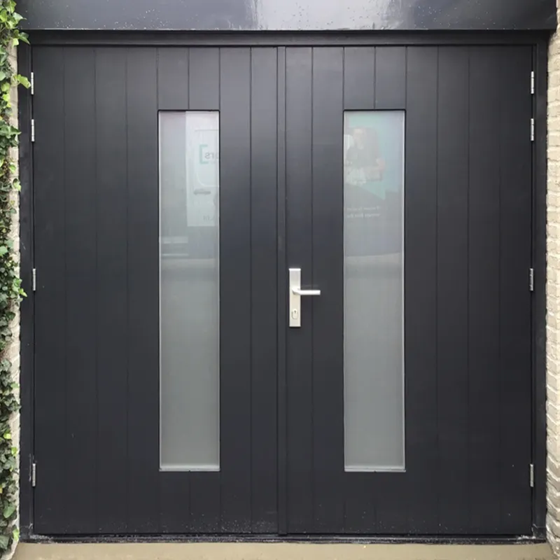 Houten garagedeur