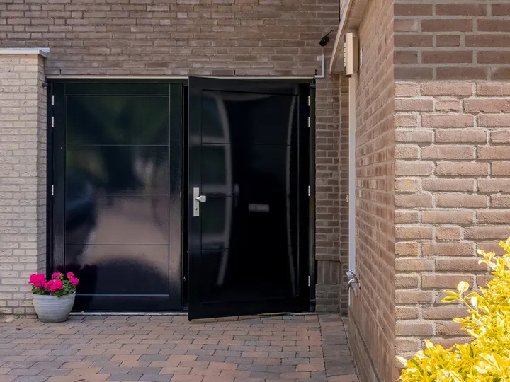 Openslaande garagedeuren Nijmegen