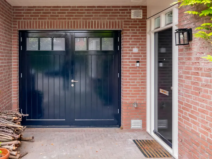 Houten garagedeur