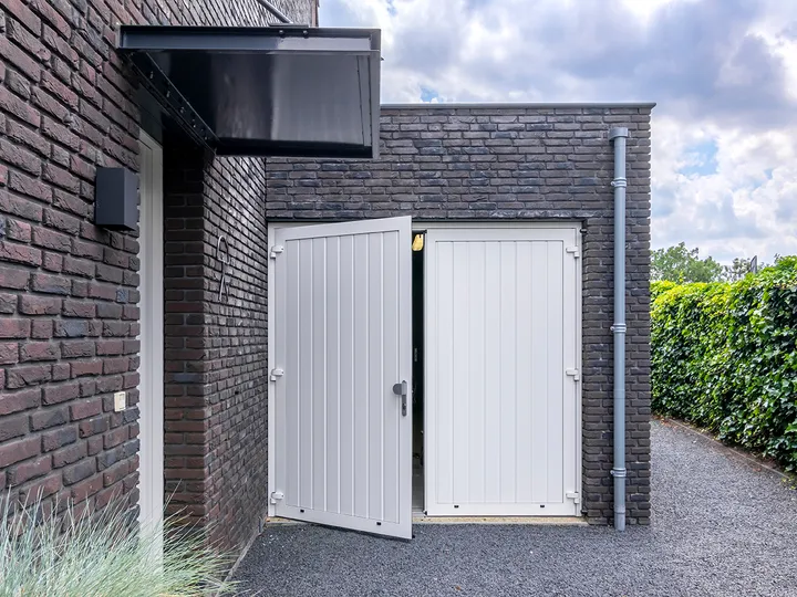 garagedeur kopen Overbetuwe